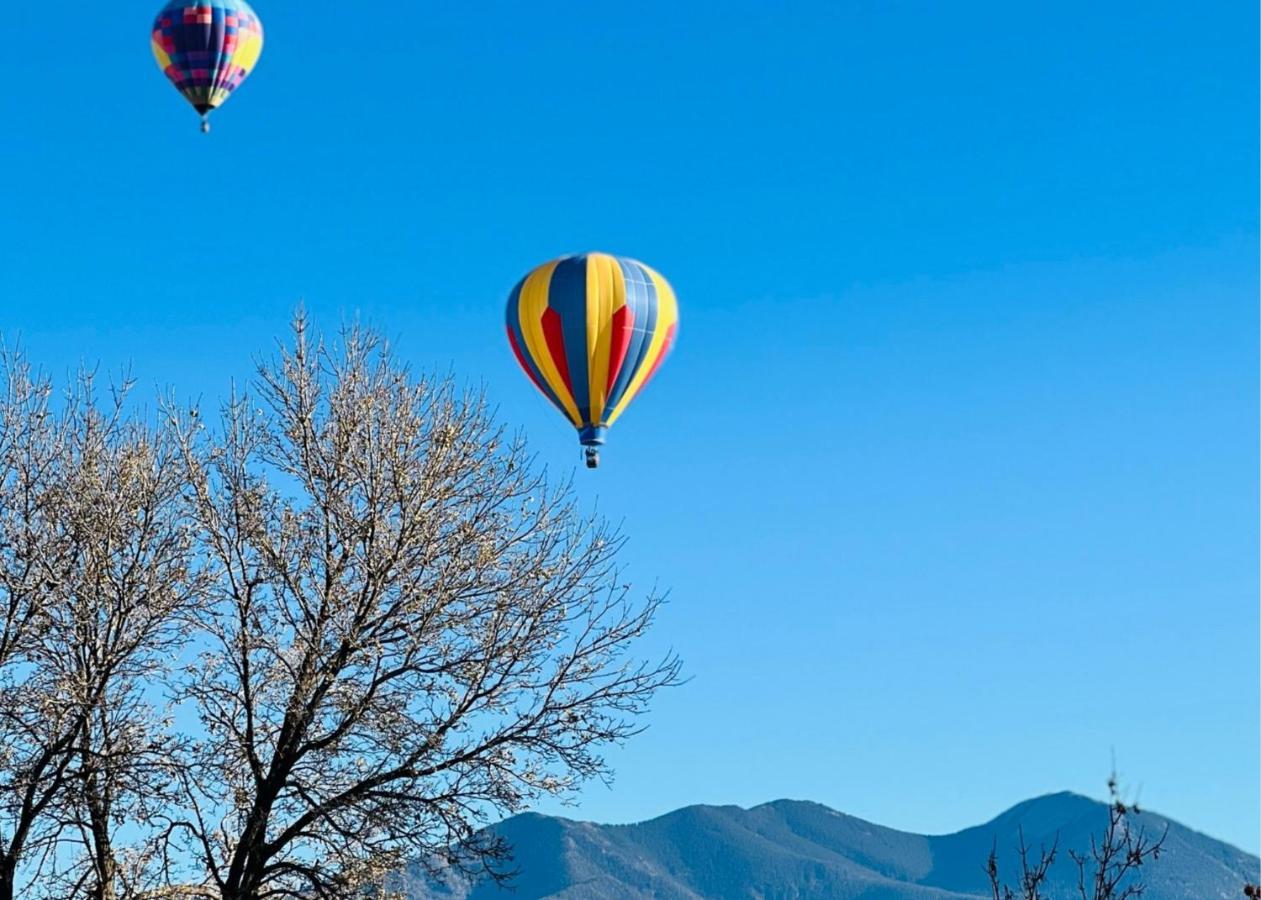 Valley 3* Taos