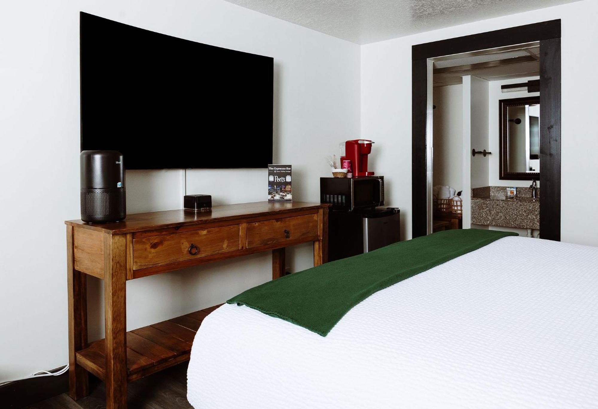 Valley Hotel 3*